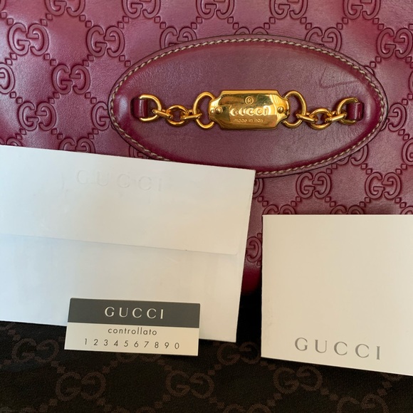Authentic Gucci Purse - Picture 6 of 13